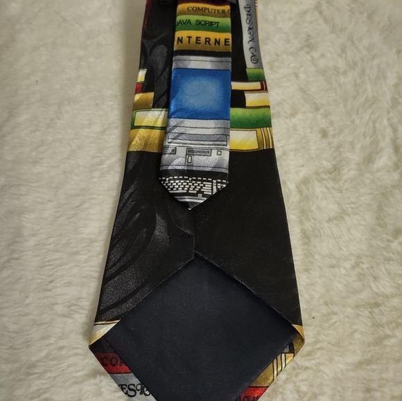 Neck Tie Retro Computer and Internet Theme "60 x 4" - Picture 3 of 6